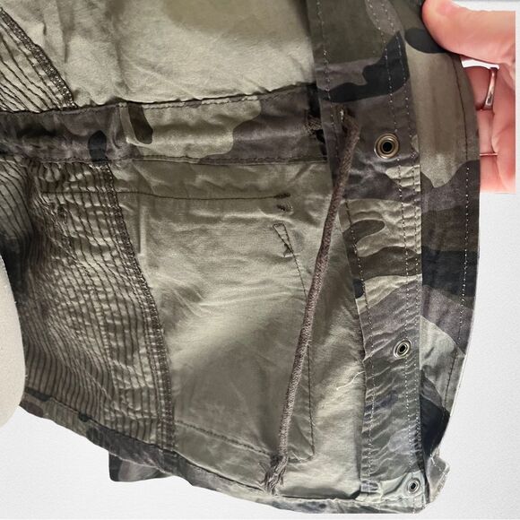 Love Tree Green Camouflage Jacket New Without Tags Size - Picture 5 of 10